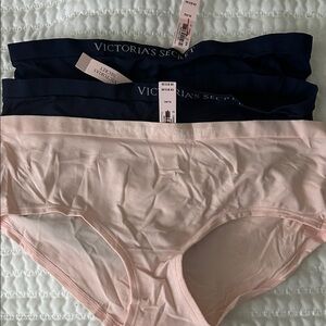 Victoria's Secret Pink and Navy Briefs Set